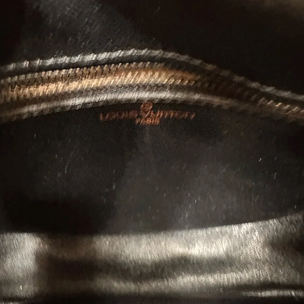 Louie Vuitton Jeune Fille Red Epi - Picture 8 of 16